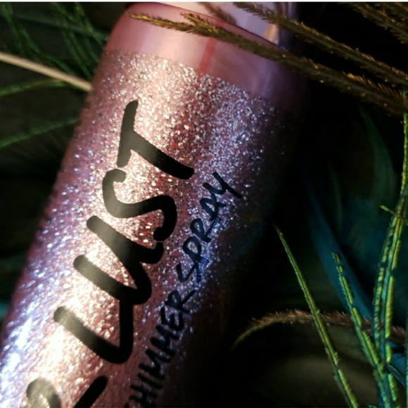 NWT Victoria secret bundle - Picture 5 of 5